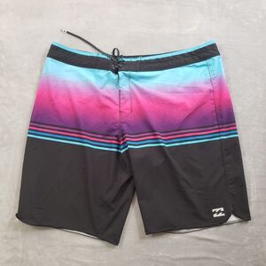 Billabong Platinum X Fifty 50 Board Shorts Men's 40 Black Striped Stretch